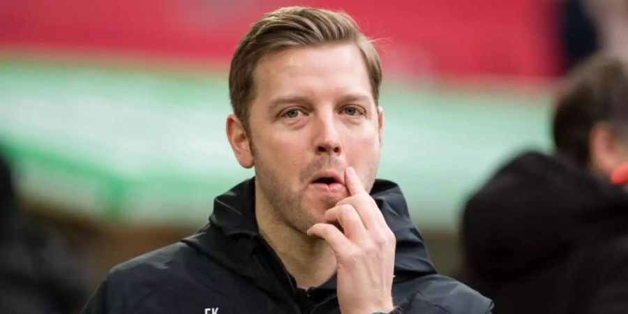 Wird bei seiner Arbeit als Trainer von Werder Bremen hinterfragt: Florian Kohfeldt. Foto: Matthias Balk/dpa
