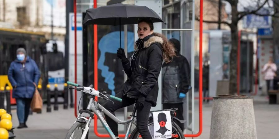 Demonstrantin in Warschau