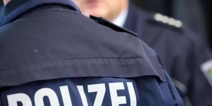 Anschläge geplant - Vier Terrorverdächtige in Deutschland festgenommen