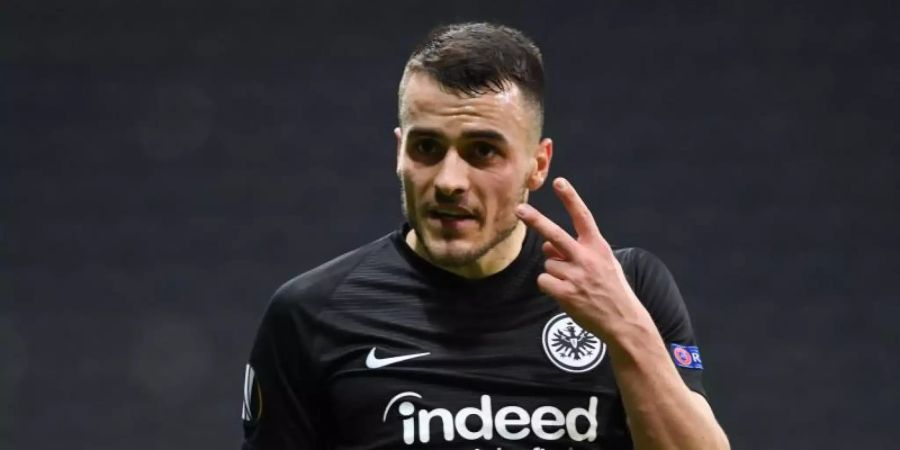 Filip Kostic kann eine Rückkehr auf den Platz kaum erwarten. Foto: Arne Dedert/dpa