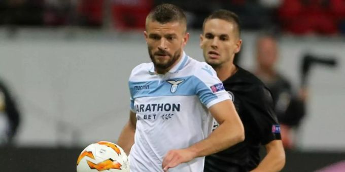 Fortuna Düsseldorf verpflichtete von Lazio Rom Valon Berisha. Valon Berisha