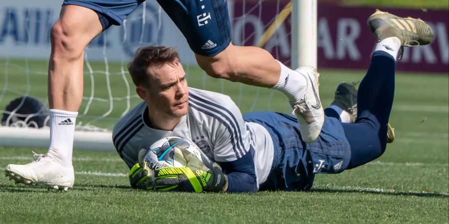 Manuel Neuer im Trainingslager des FC Bayern München in Doha.