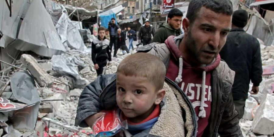 In Idlib wurde ein Gemüsemarkt angegriffen