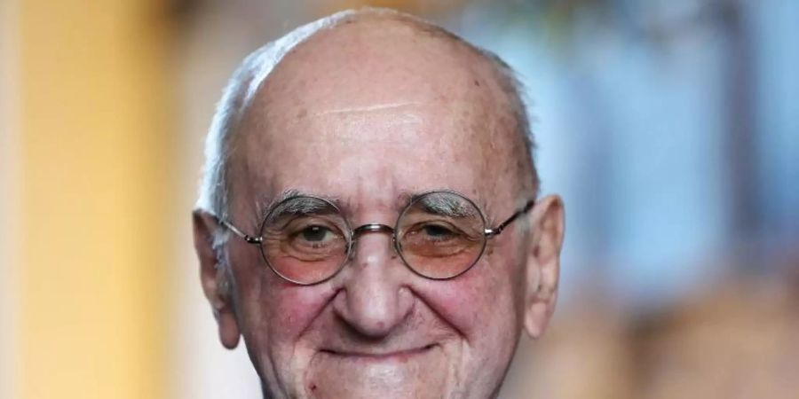 Alfred Biolek stellt sich auf ein Leben ohne Restaurant-Besuche ein. Foto: Oliver Berg/dpa