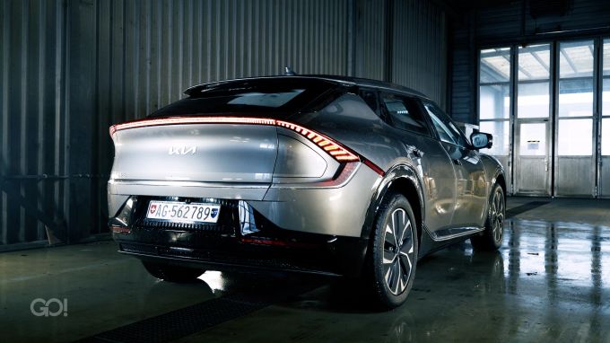 Kia mixt viele verschiedene Fahrzeuggattungen beim EV6. Unverkennbares Heck