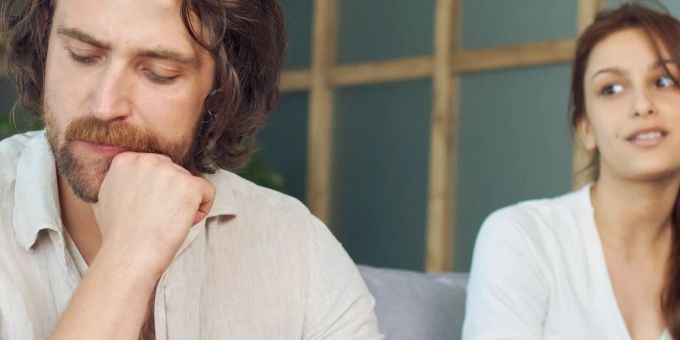 Eine toxische Beziehung schadet auf Dauer der psychischen Gesundheit. Eine toxische Beziehung schadet auf Dauer der psychischen Gesundheit.