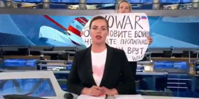 Ukraine-Ticker - Frau in russischem Staats-TV: «Sie lügen euch an»