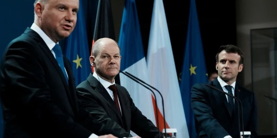 Duda, Scholz und Macron (v.l.) in Berlin
