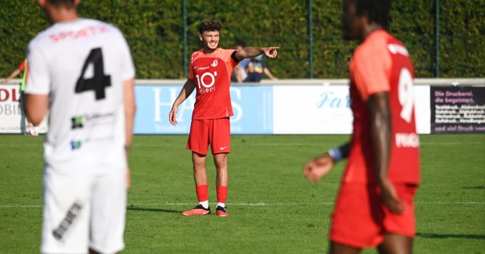 Enes Yesilcayir ist der Captain des FCRJ. fcrj