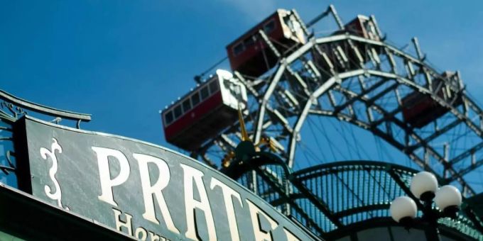 Im Prater soll sich das Riesenrad wieder drehen. Foto: Christian Bruna/EPA/dpa Im Prater soll sich das Riesenrad wieder drehen. Foto: Christian Bruna/EPA/dpa