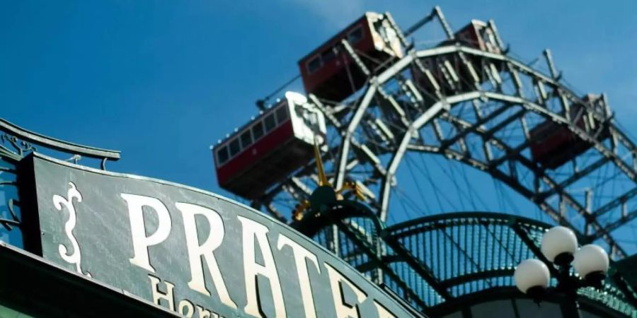 Im Prater soll sich das Riesenrad wieder drehen. Foto: Christian Bruna/EPA/dpa