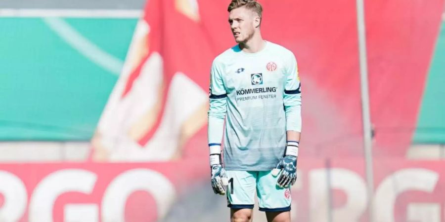 Will sich mit einer Rolle als Ersatztorhüter nicht dauerhaft abfinden: Florian Müller vom FSV Mainz 05. Foto: Uwe Anspach/dpa