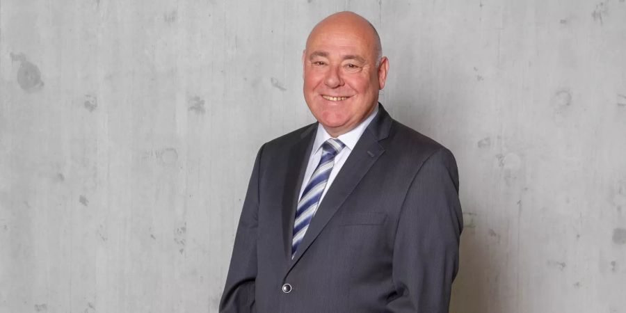 Paul Remund, Stadtpräsident Opfikon