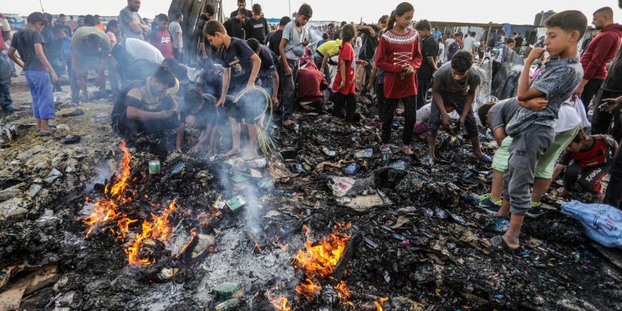 Das israelische Militär hatte bei der Attacke auf ein Lager für Vertriebene nach Angaben der palästinensischen Gesundheitsbehörde mindestens 45 Menschen getötet.