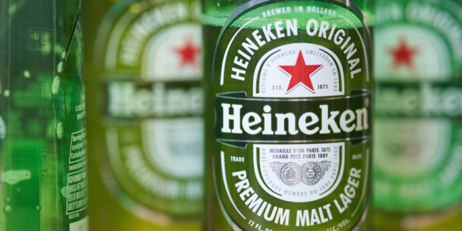 Heineken will weltweit bis zu 6000 Stellen streichen um die Profitabilität zu erhöhen. (Archivbild)
