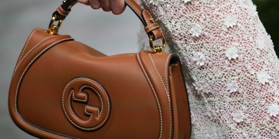 Gucci läuft nicht gut: Mutterkonzern Kering will nun die Attraktivität der Luxusmarke steigern. (Archivbild)