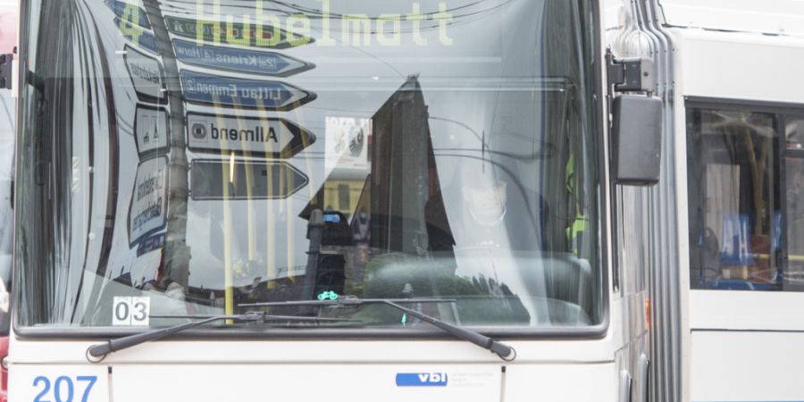 Für die neuen Durchmesserlinien der VBL werden in Luzern vor dem Globus neue Busperrons geschaffen. (Symbolbild)