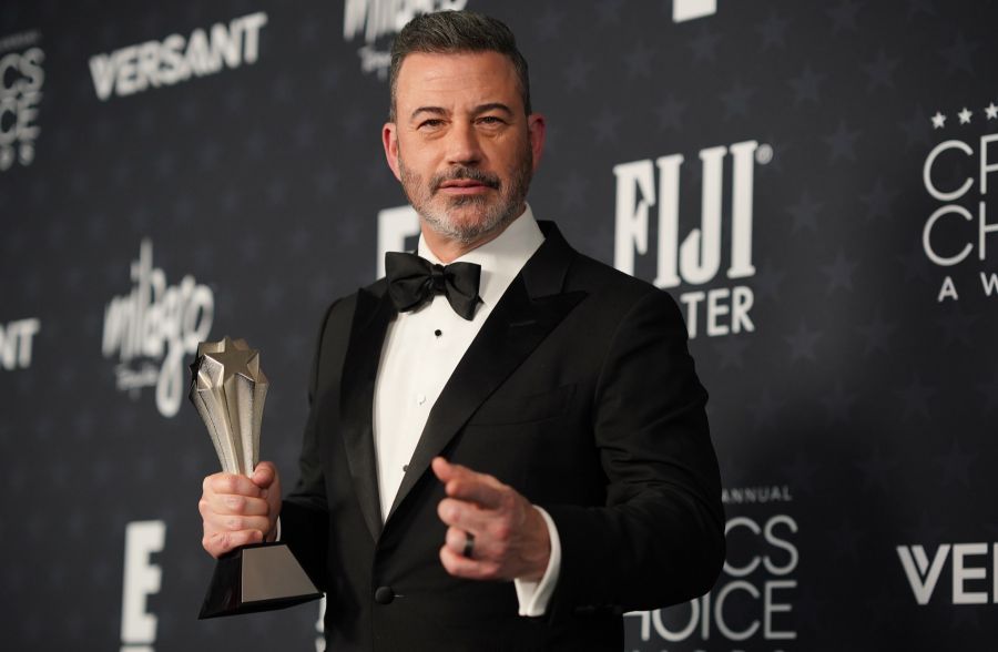 Auch Jimmy Kimmel räumte bei den Critics’ Choice Awards eine Trophäe ab.