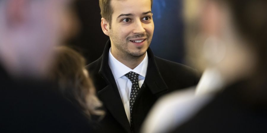 Ist dankbar: Jonas Lauwiner im Berner Rathaus.