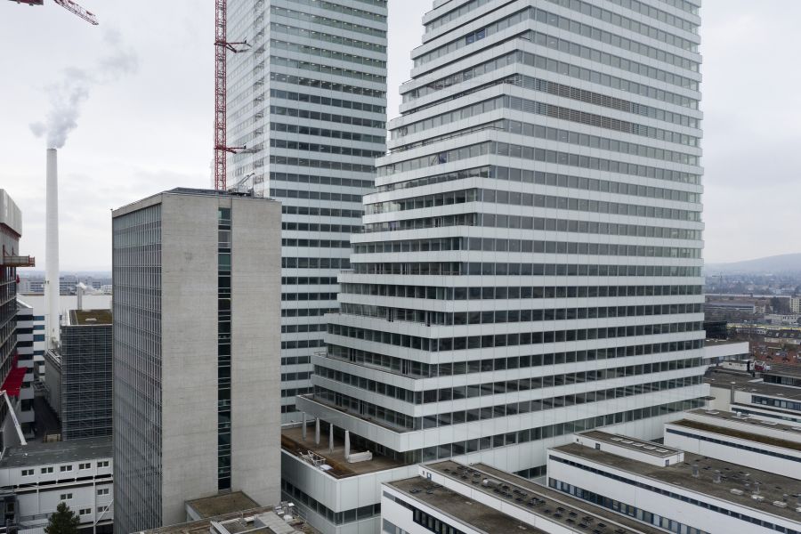 Nun haben Schweizer Konzerne ihre Budgets für Lobbyismus offenbar massiv erhöht. Auch der Pharma-Riese Roche hat seinen finanziellen Spielraum aufgebessert.