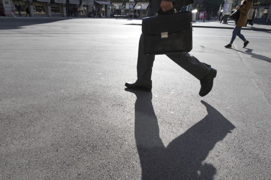 Fast 1200 Banker stehen Ende August ohne Job da – und es werden täglich mehr.