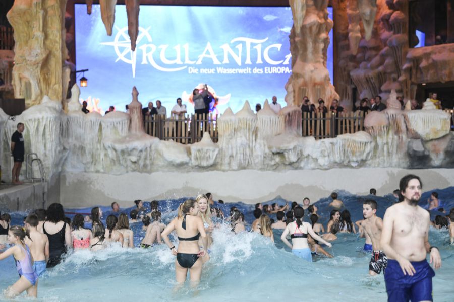 Nun reagiert der Europa-Park auf den Vorfall. Unter anderem mit Verhaltensregeln und bald soll es auch neue Kontrollmechanismen beim Ein- und Ausgang geben.