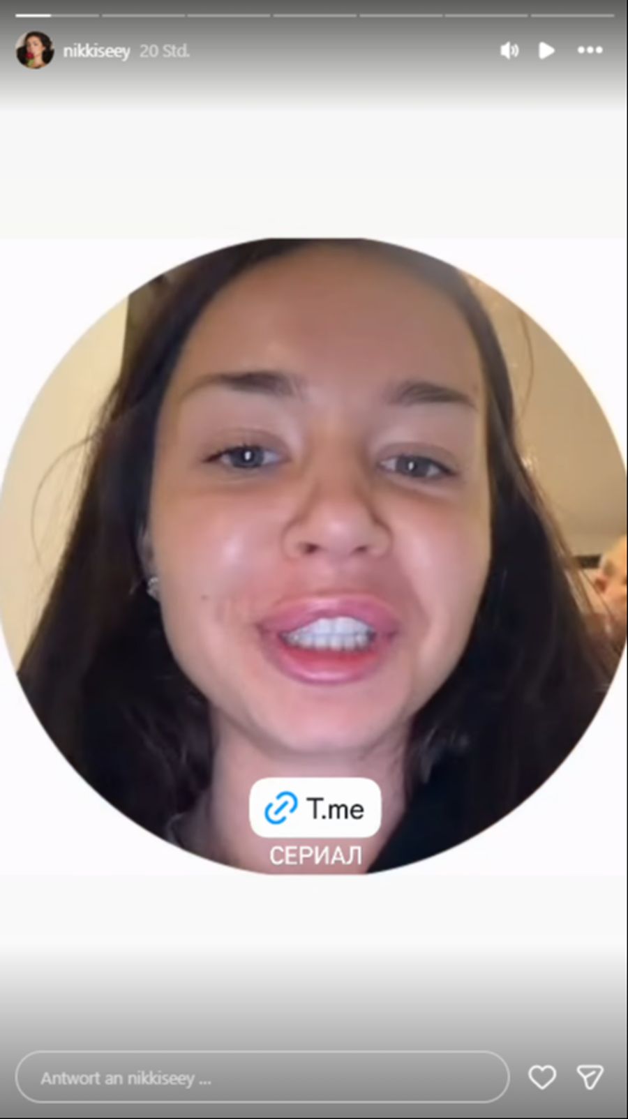 Im Netz erhebt die Influencerin schwere Vorwürfe gegen Ngamaleu.