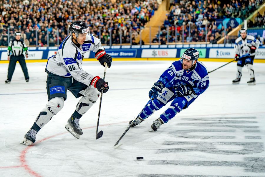 Julien Sprunger SLAPSHOT