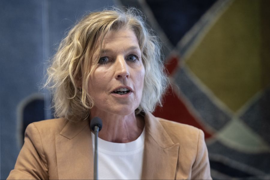 Die oberste Schweizer Lehrerin, Dagmar Rösler, fordert mehr Massnahmen für kühlere Schulzimmer.