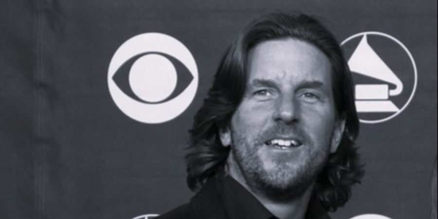 Brett James