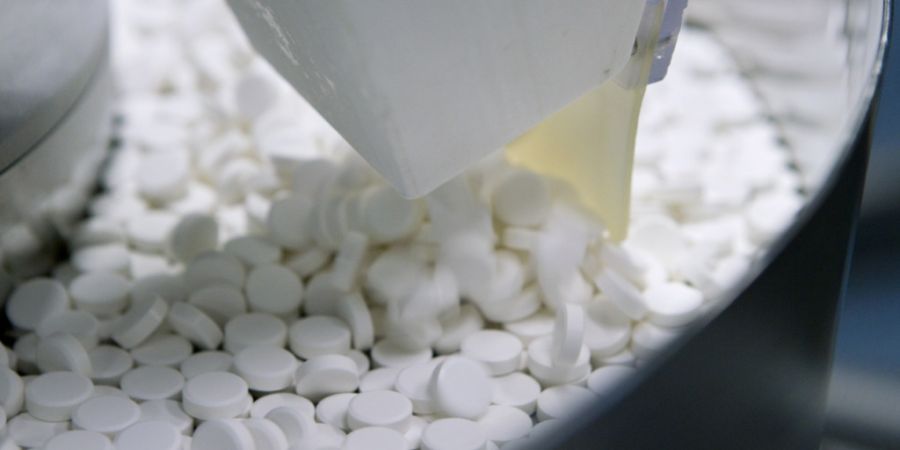 Bei den Produktionspreisen verzeichneten vor allem pharmazeutische und chemische Produkte Rückgänge gegenüber dem Vormonat. (Symbolbild)