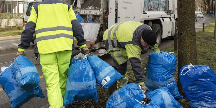 Entsorgung + Recycling Stadt Bern darf sich künftig auch um den Kehricht von Grosskunden in der Region bemühen. (Symbolbild)