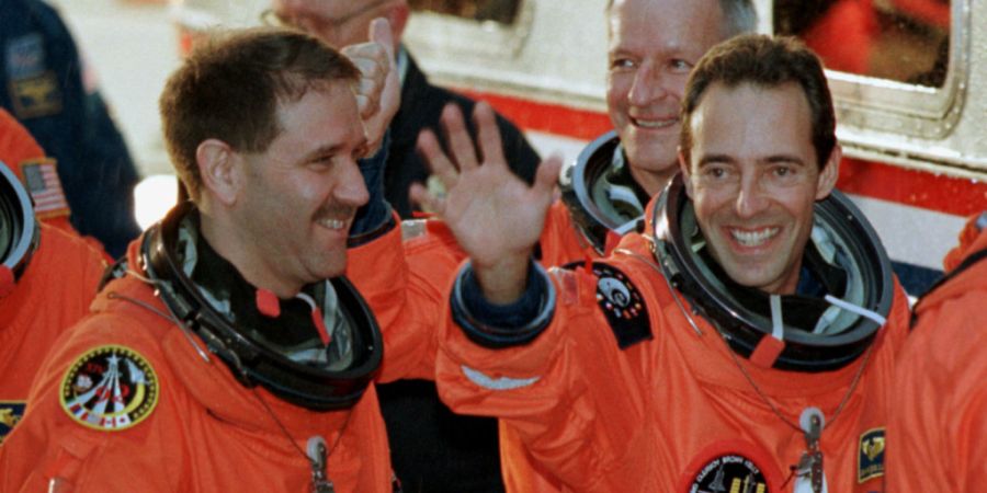 Der französische Astronaut Jean-François Clervoy (rechts) unterstützt die Arbeit der FICR (Archivbild).