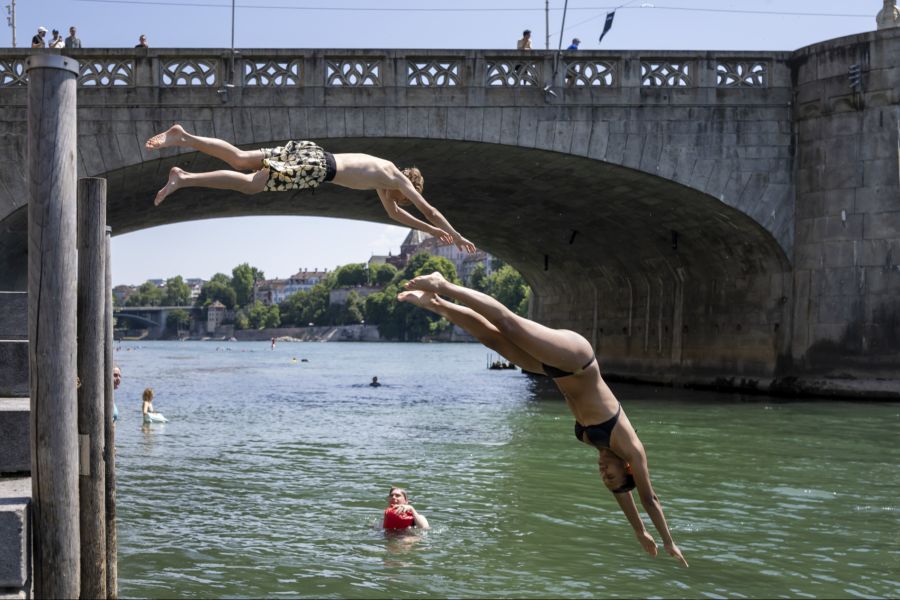 Am Sonntag wird es dort noch etwas wärmer mit Temperaturen bis zu 29 Grad.