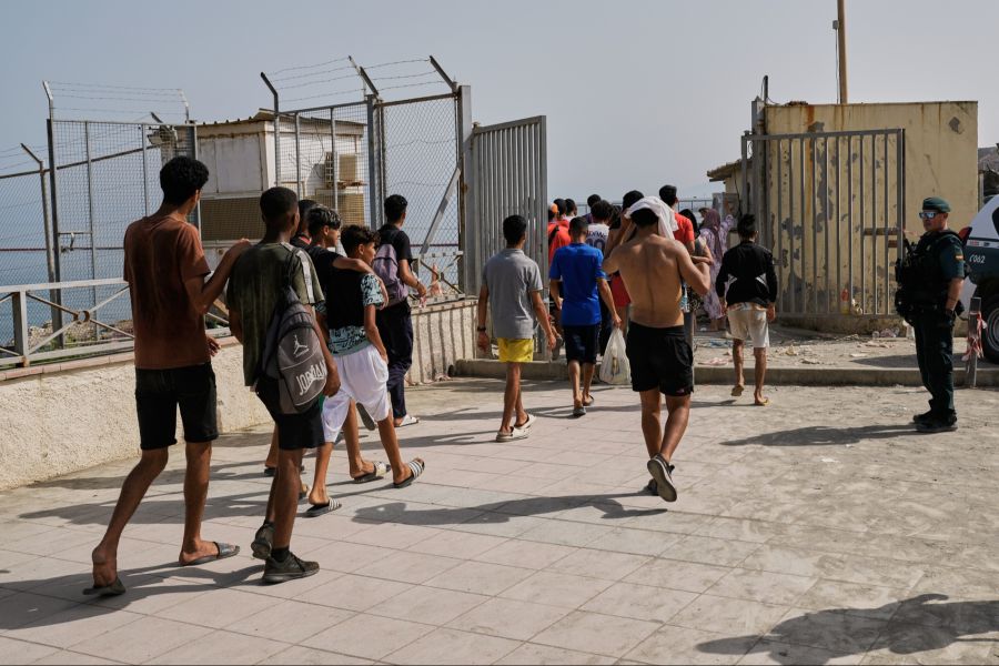 Die geplante Demonstration der Gruppe «Núcleo Nacional» als Reaktion auf den Flüchtlingsstrom in Ceuta musste abgesagt werden.