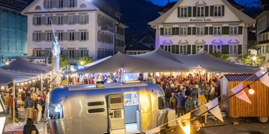 Zu den Stanser Musiktagen gehört ein Festbetrieb auf dem Dorfplatz. (Archivaufnahme)