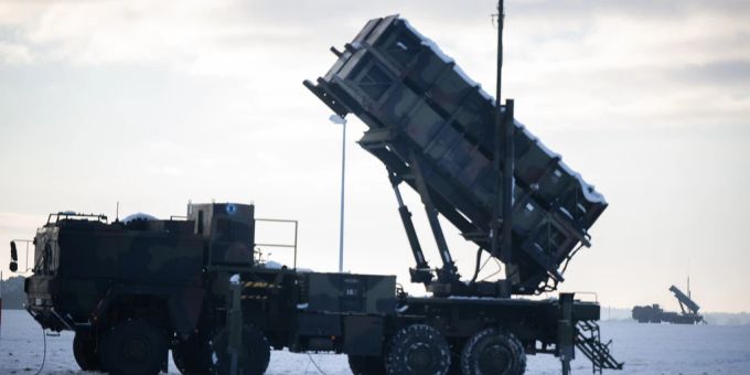 Die Ukraine erhält von Deutschland ein drittes Patriot-Flugabwehrsystem. (Archivbild) Patriot-Flugabwehrsystem