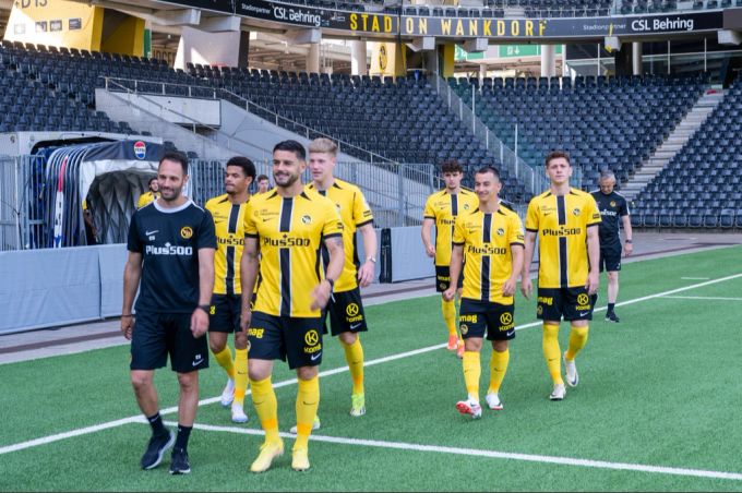 Captain Loris Benito (vorne) kehrt bei YB ins Training zurück. YB