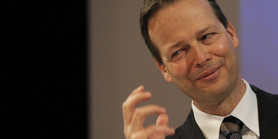 Georg Fischer will Ton Büchner an der Generalversammlung vom 14. April 2027 zum neuen Präsidenten des Verwaltungsrats wählen lassen. Er soll Yves Serra an der Spitze des Gremiums abl...