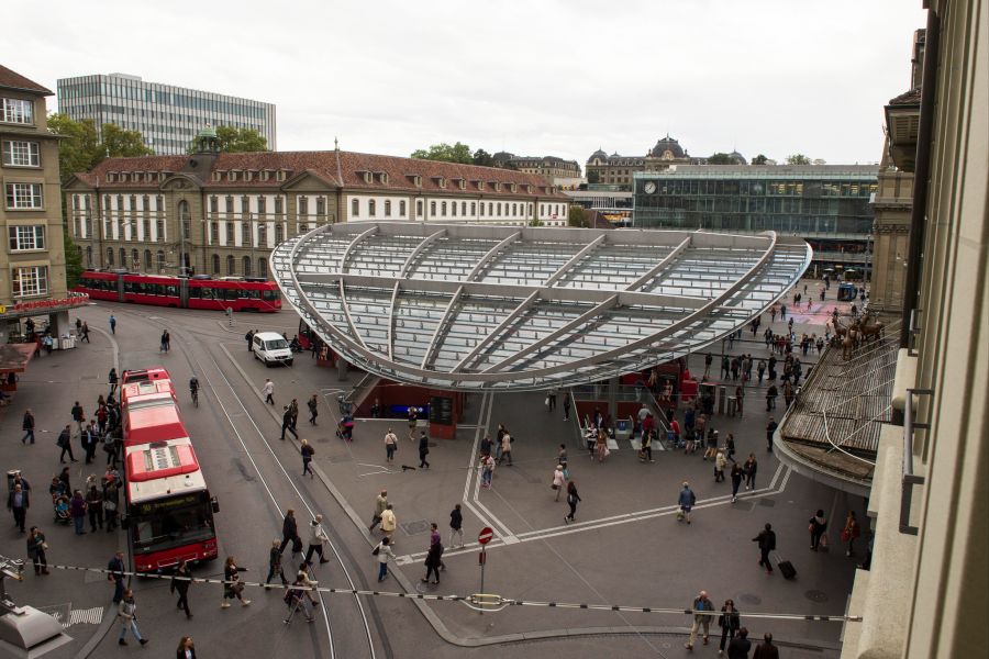 Veloverbindung Baldachin Bahnhofplatz Bern