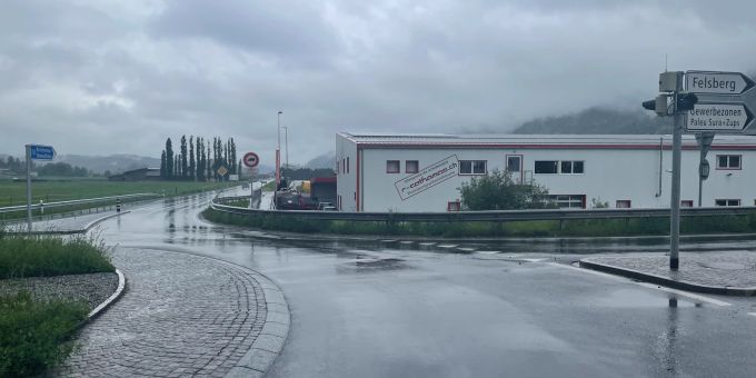 In Domat/Ems GR - Nach Unfall einfach weitergefahren