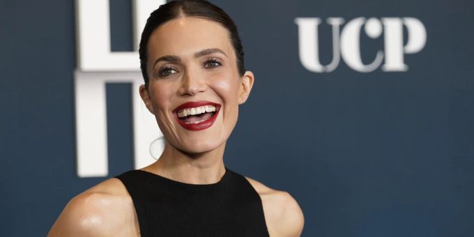 Eine Tocher - Schauspielerin Mandy Moore hat ihr drittes Kind bekommen