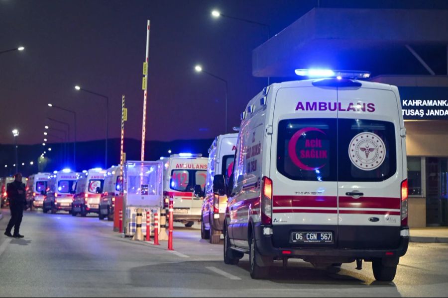 Bei einem Anschlag in Ankara wurden fünf Menschen getötet und 22 weitere verletzt.