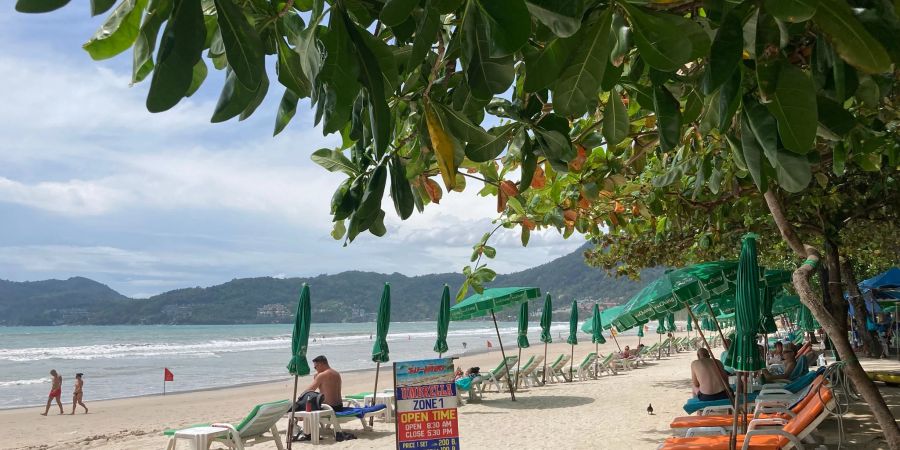 Patong Beach ist einer der bekanntesten Stände auf Phuket. (Archivbild)