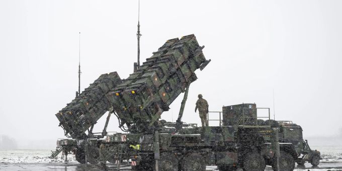 Bereits 2023 hatte Bundeswehr Patriot-Luftabwehrsysteme in Polen stationiert. Jetzt soll es eine Neuauflage geben. Bereits 2023 hatte Bundeswehr Patriot-Luftabwehrsysteme in Polen stationiert. Jetzt soll es eine Neuauflage geben.