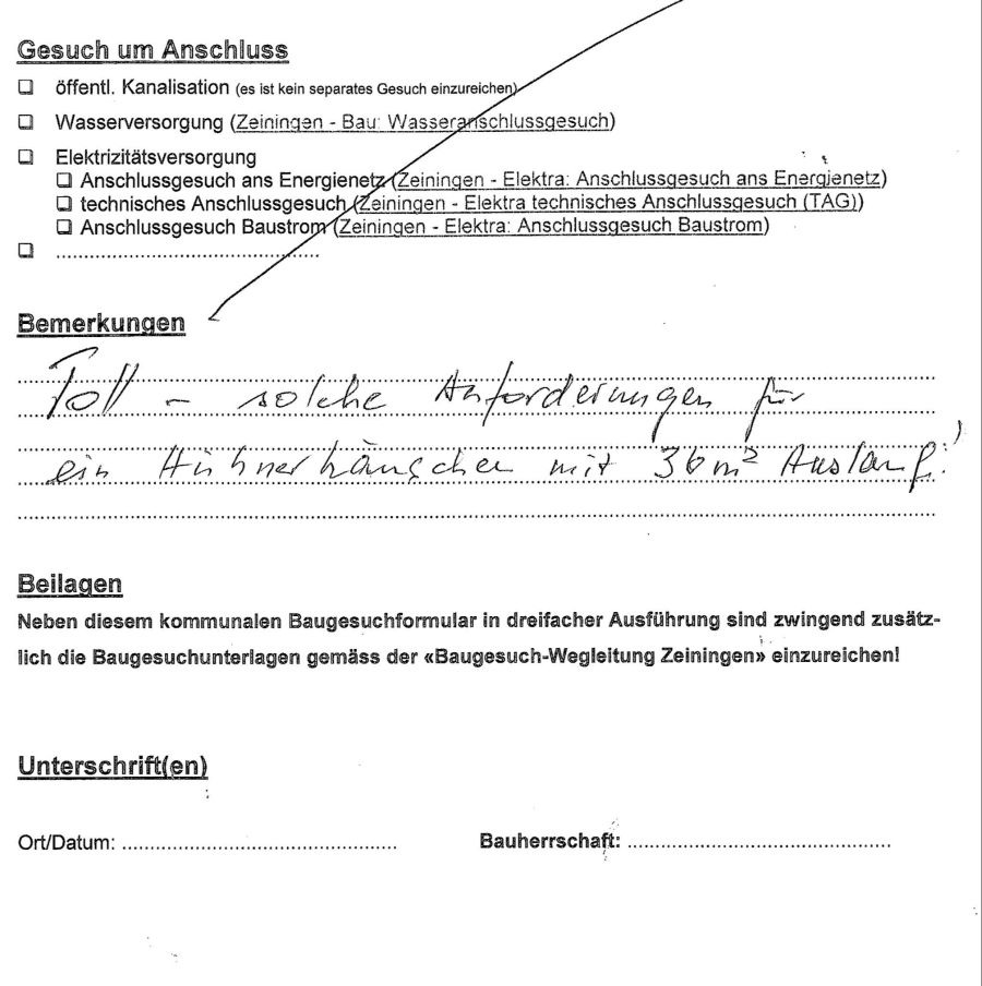 Es handle sich dabei um einen Amtsschimmel, findet der Aargauer Hühnerhalter.