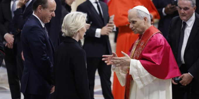 Ursula von der Leyen trifft Papst Leo XIV. Ursula von der Leyen