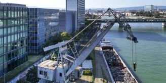 Basel - Wie soll es mit dem Hafenkran bloss weitergehen?