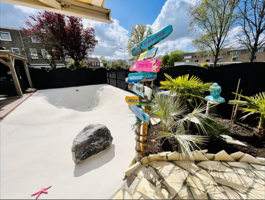 Backyard Pool