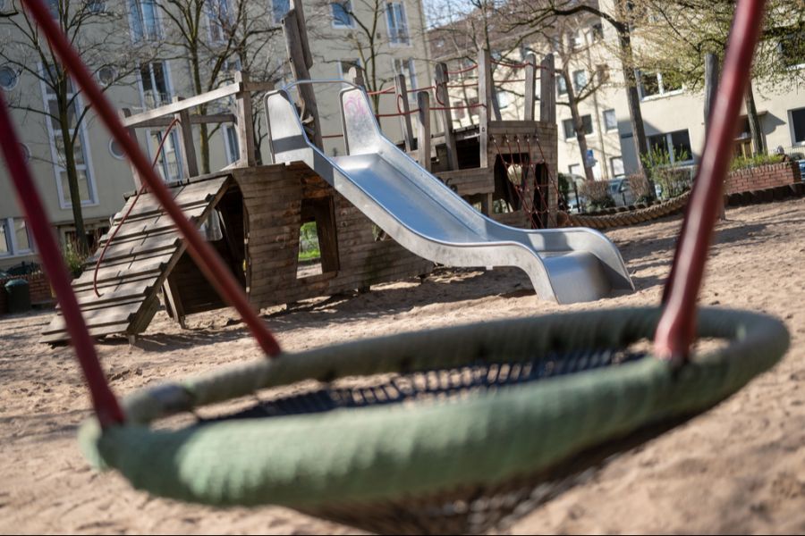 Davon wären rund 2000 Schilder betroffen gewesen.
